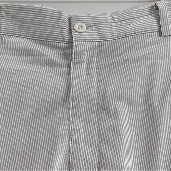 Nike Golf Tour Performance Striped Shorts - Picture 2 of 9
